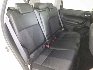SUBARU FORESTER 2017