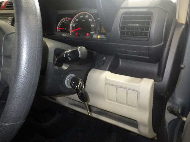 HONDA ZEST 2008