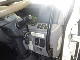 MITSUBISHI FUSO TRUCK 2011