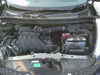 NISSAN JUKE 2012