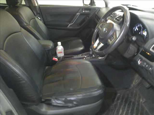 SUBARU FORESTER 2016