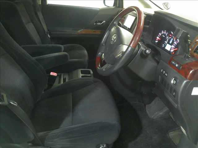 TOYOTA VELLFIRE 2008