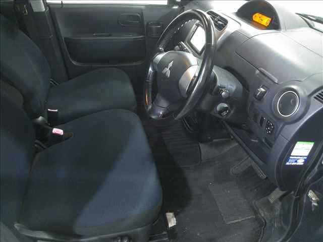 MITSUBISHI EK SPORTS 2011