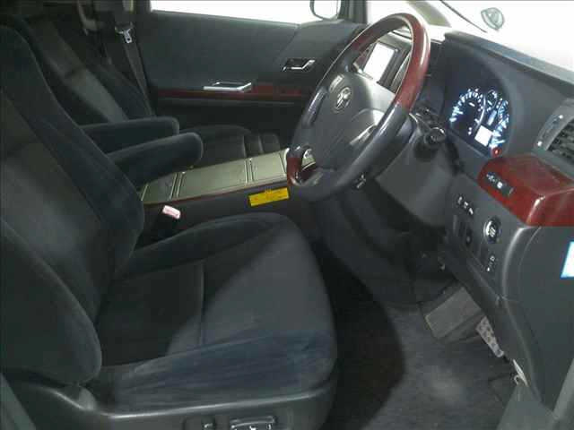 TOYOTA VELLFIRE 2008