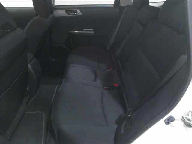 SUBARU FORESTER 2010