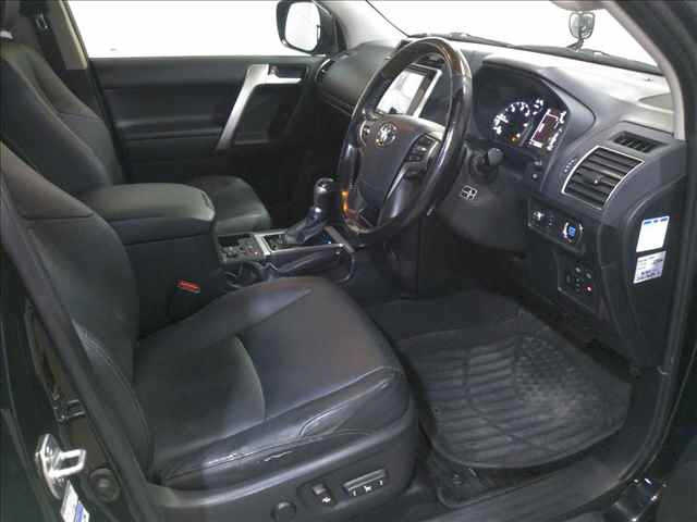 TOYOTA LAND CRUISER PRADO 2018