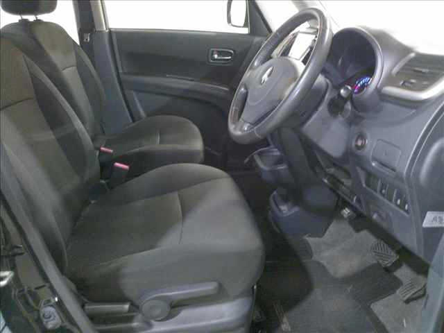 MITSUBISHI DELICA D2 2011