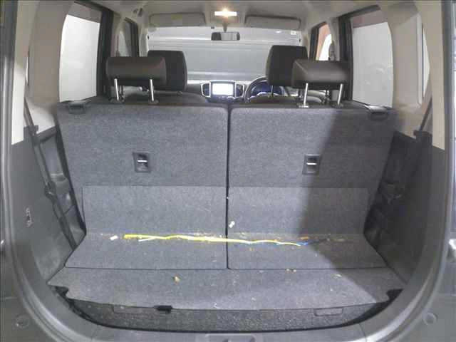 MITSUBISHI DELICA D2 2011