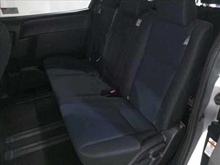 TOYOTA NOAH 2014