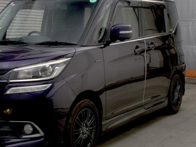 MITSUBISHI DELICA D2 2017