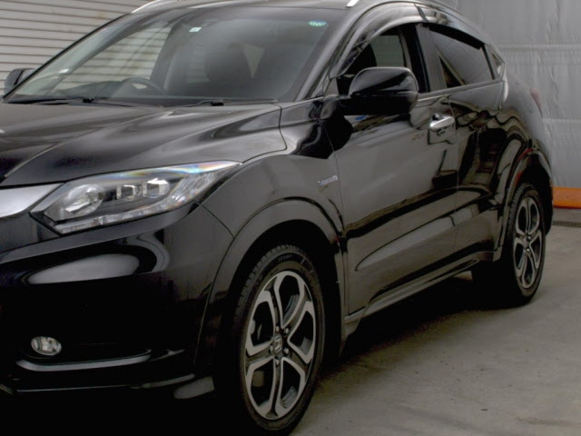 HONDA VEZEL 2015