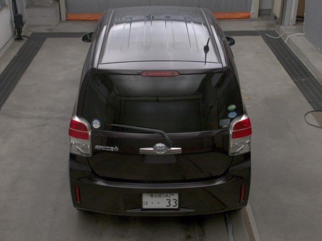 TOYOTA SPADE 2014