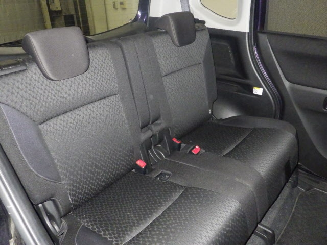MITSUBISHI DELICA D2 2017