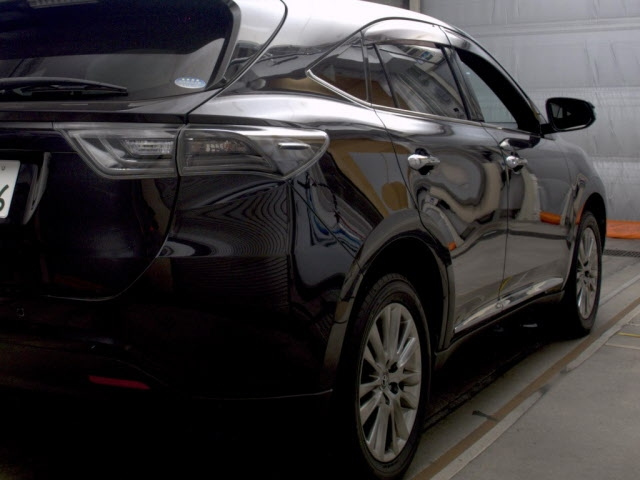 TOYOTA HARRIER 2014