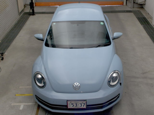 VOLKSWAGEN THE BEETLE 2013