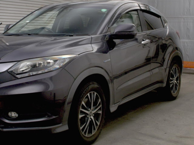 HONDA VEZEL 2015
