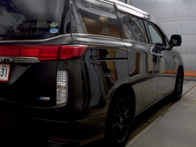 NISSAN ELGRAND 2011