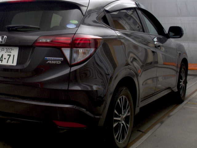 HONDA VEZEL 2015