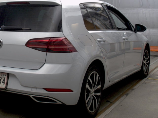 VOLKSWAGEN GOLF 2018