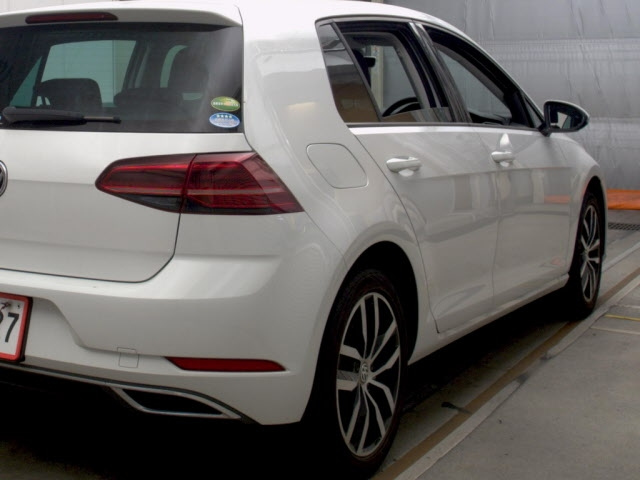 VOLKSWAGEN GOLF 2019