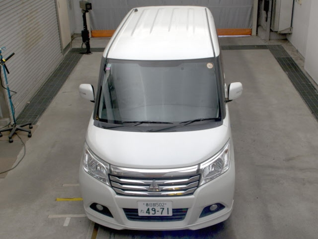 MITSUBISHI DELICA D2 2017