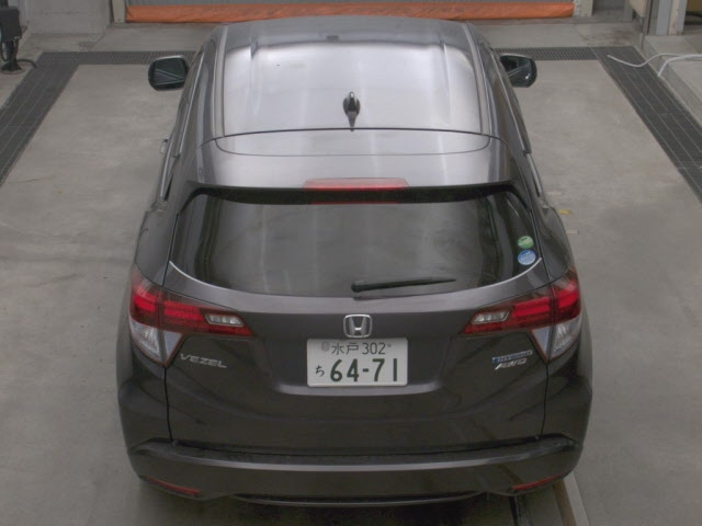 HONDA VEZEL 2015