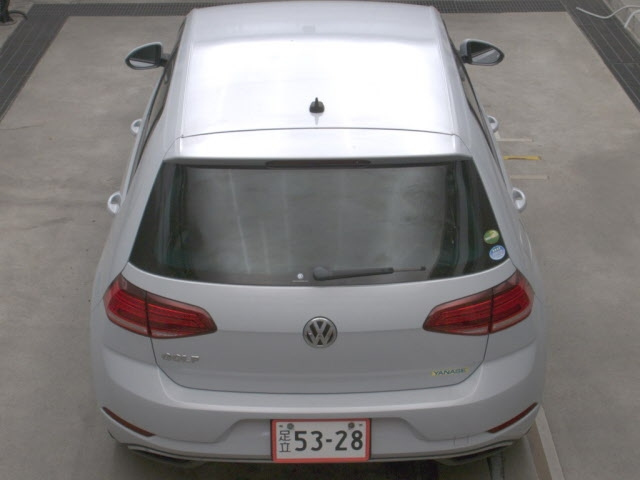 VOLKSWAGEN GOLF 2018