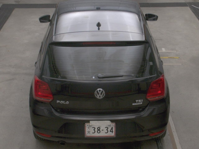 VOLKSWAGEN POLO 2014