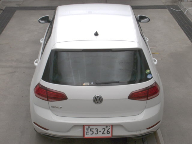 VOLKSWAGEN GOLF 2018