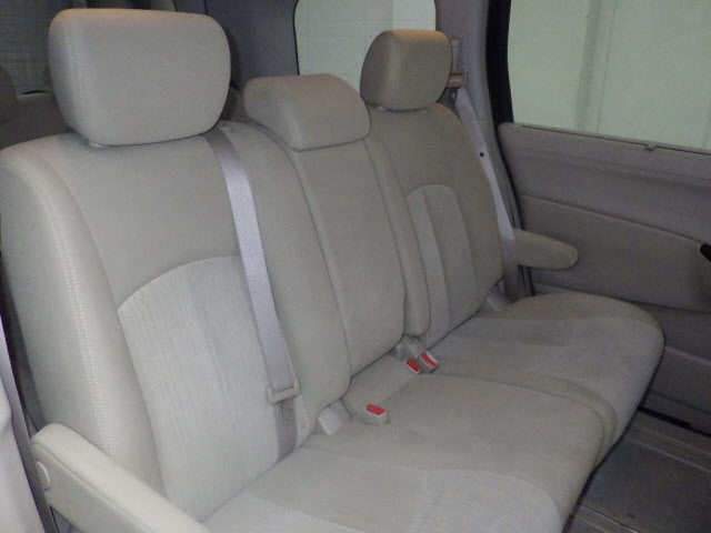 NISSAN ELGRAND 2011