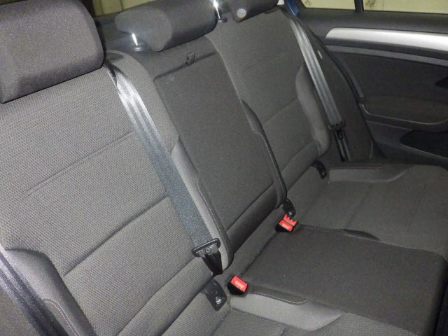 VOLKSWAGEN GOLF 2015