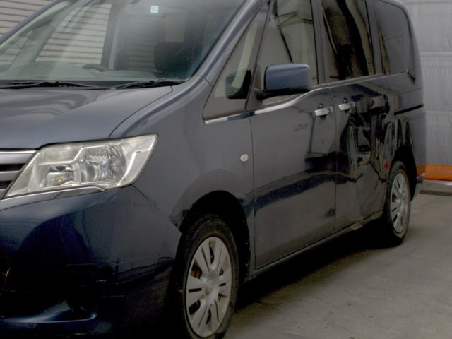 NISSAN SERENA 2012