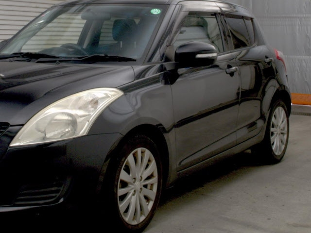 SUZUKI SWIFT 2011