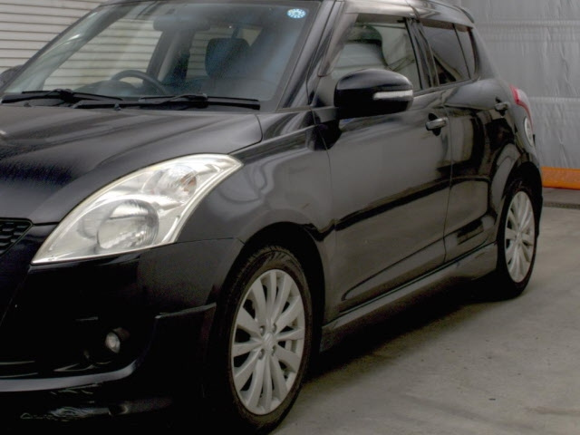 SUZUKI SWIFT 2012