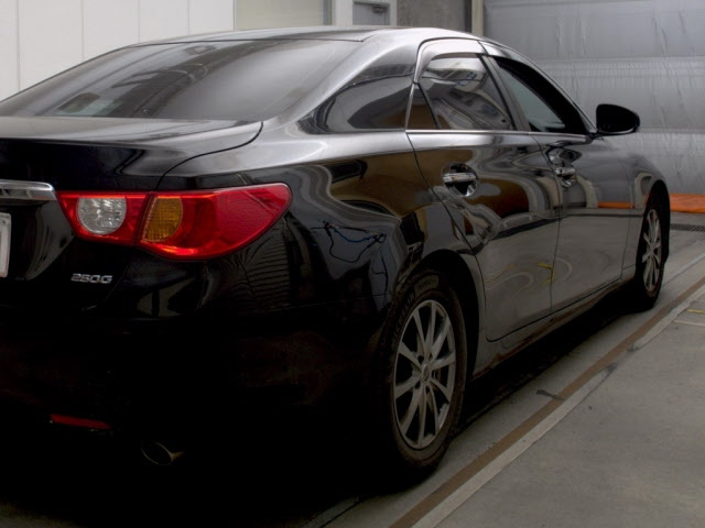 TOYOTA MARK X 2010
