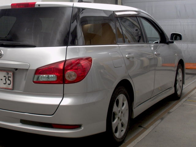 NISSAN WINGROAD 2010