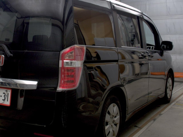 HONDA STEP WAGON 2014