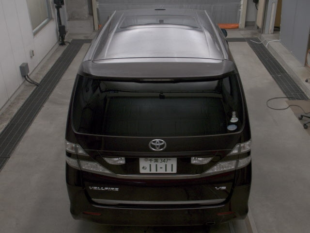 TOYOTA VELLFIRE 2009