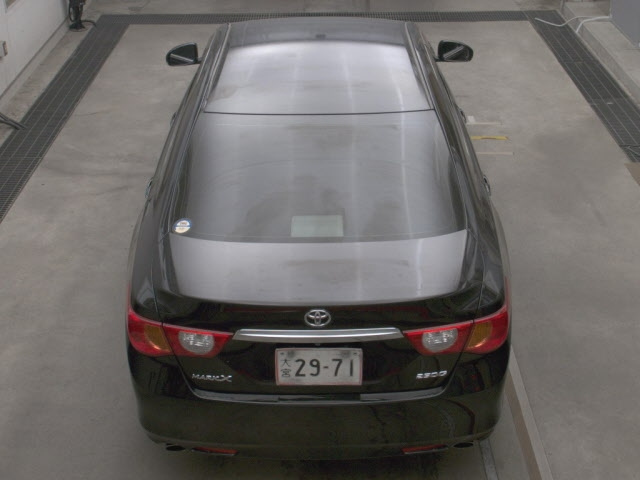 TOYOTA MARK X 2010
