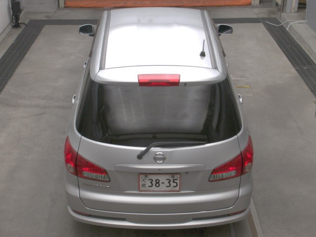NISSAN WINGROAD 2010