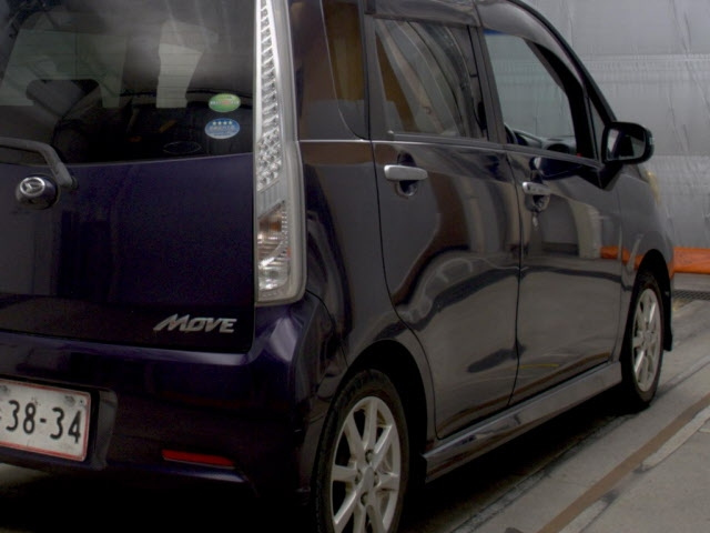 DAIHATSU MOVE 2014