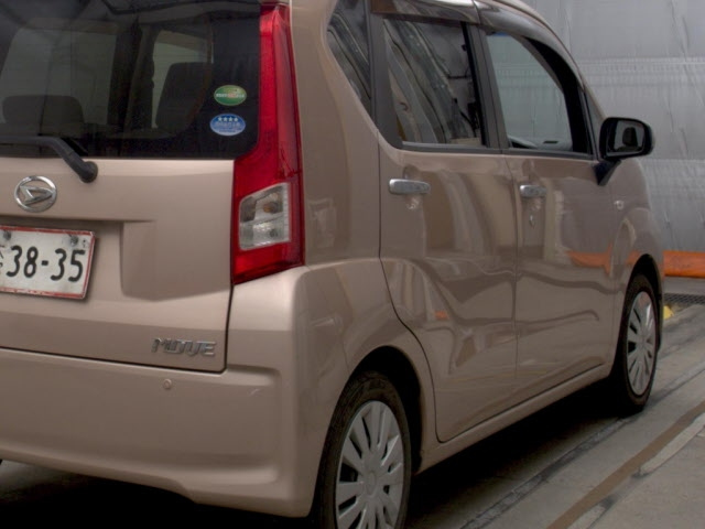 DAIHATSU MOVE 2016