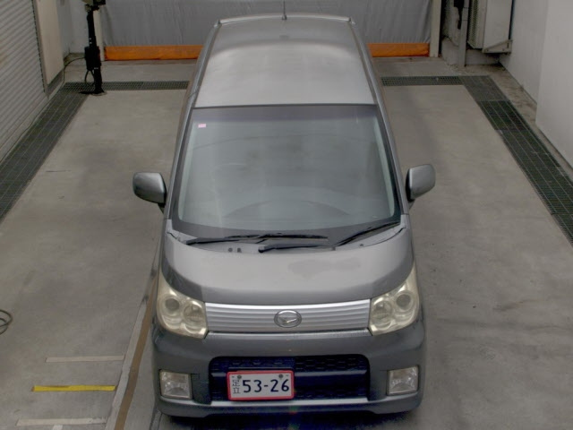 DAIHATSU MOVE 2009