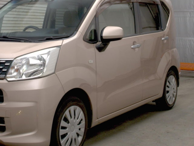 DAIHATSU MOVE 2016