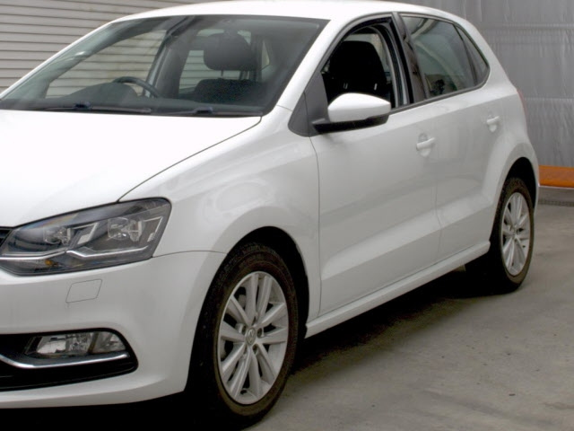VOLKSWAGEN POLO 2017