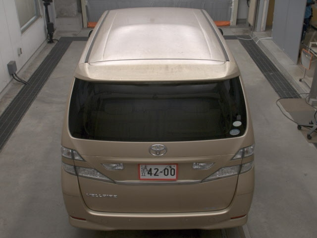TOYOTA VELLFIRE 2008