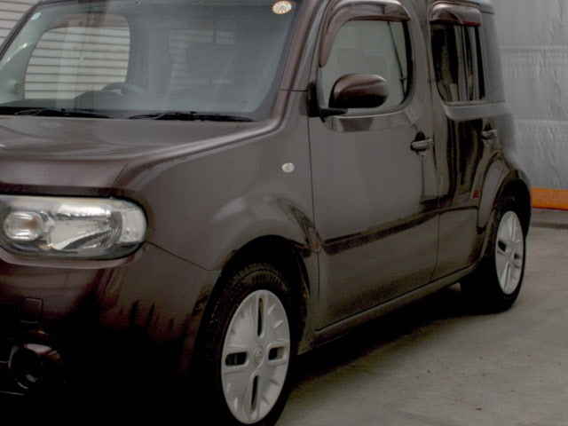 NISSAN CUBE 2010