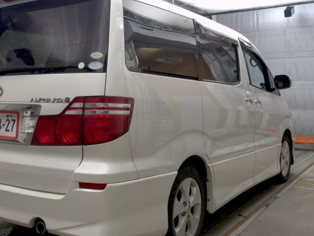 TOYOTA ALPHARD 2008