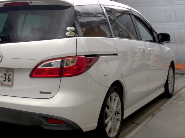 MAZDA PREMACY 2011