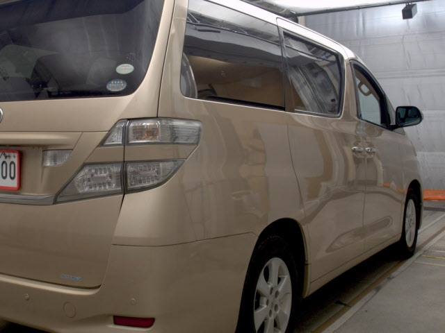 TOYOTA VELLFIRE 2008